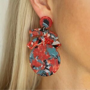 Acrylic Earrings. NWT